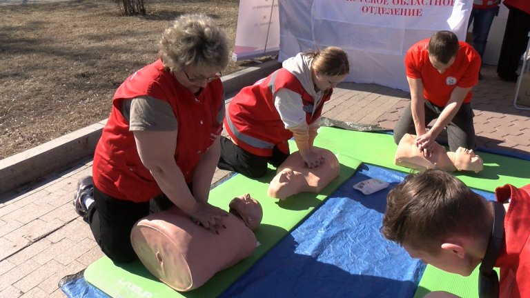 Бесплатные консультации для горожан провели медики в центре Иркутска