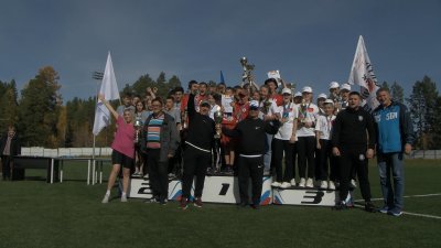 Спортсмены из Заларинского района победили в Кубке Андрея Ещенко по мини-футболу 